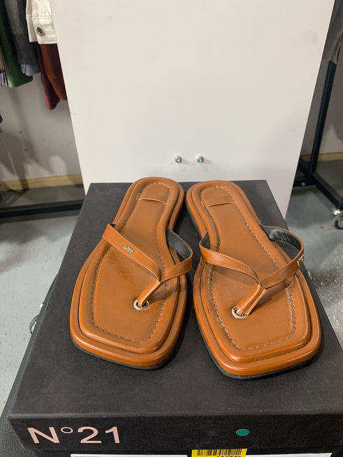 N°21 Flip Flops Sandalen